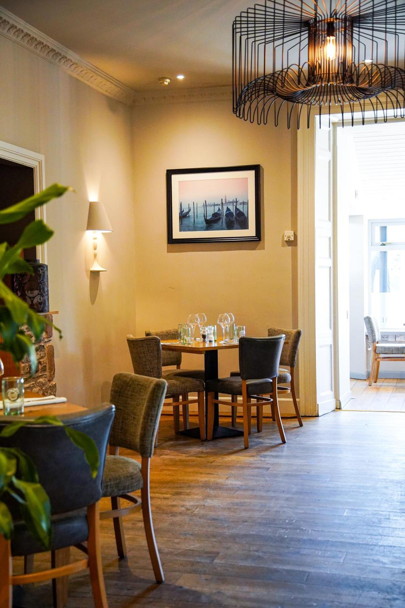 Glen Mhor Hotel At Uile-Bheist 'Brewstillery' Inverness Ngoại thất bức ảnh