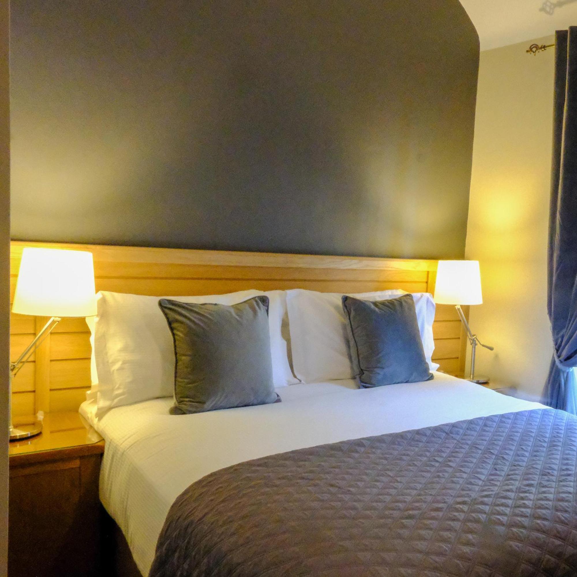 Glen Mhor Hotel At Uile-Bheist 'Brewstillery' Inverness Ngoại thất bức ảnh