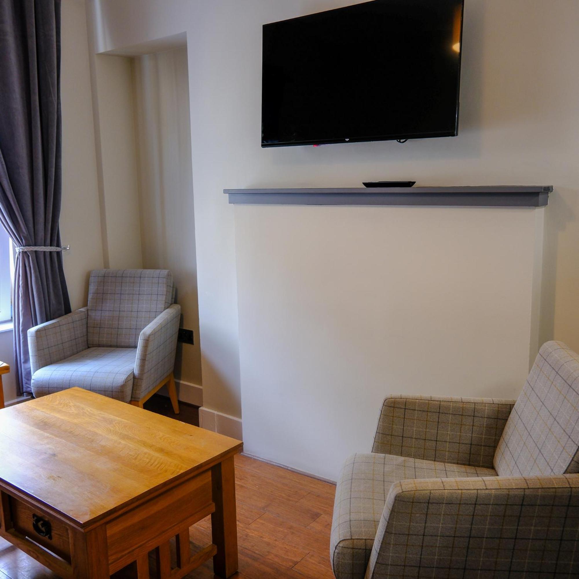 Glen Mhor Hotel At Uile-Bheist 'Brewstillery' Inverness Ngoại thất bức ảnh